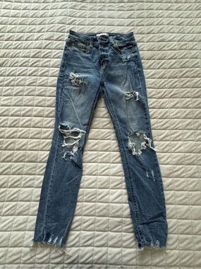 Eunina Distressed Skinny Jeans in Medium Blue Wash